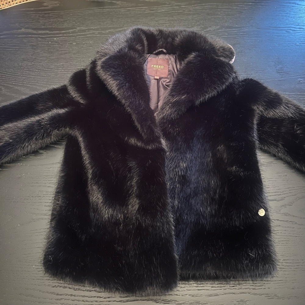 Freed & Freed Black Jacket Super Plush Faux Fur